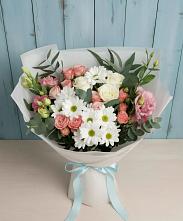 Букет цветов из:  Розы, Лизиантусы и Хризантемы в Серове Свердловская область