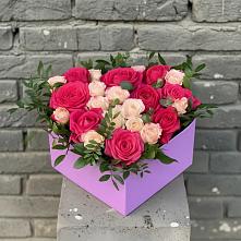 Цветочная композиция из Розы в коробке #REPLACE_PRED# Серове Свердловская область