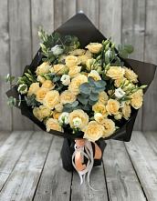 Букет цветов из:  Розы и Лизиантусы #REPLACE_PRED# Серове Свердловская область