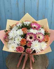 Букет цветов из:  Розы, Герберы и Хризантемы в Серове Свердловская область