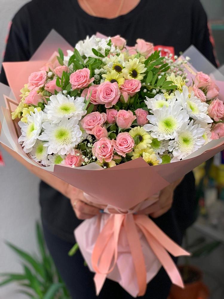 Букет цветов из: Розы и Хризантемы в Серове Свердловская область