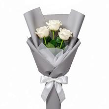 Букет 3 белые розы в Серове Свердловская область