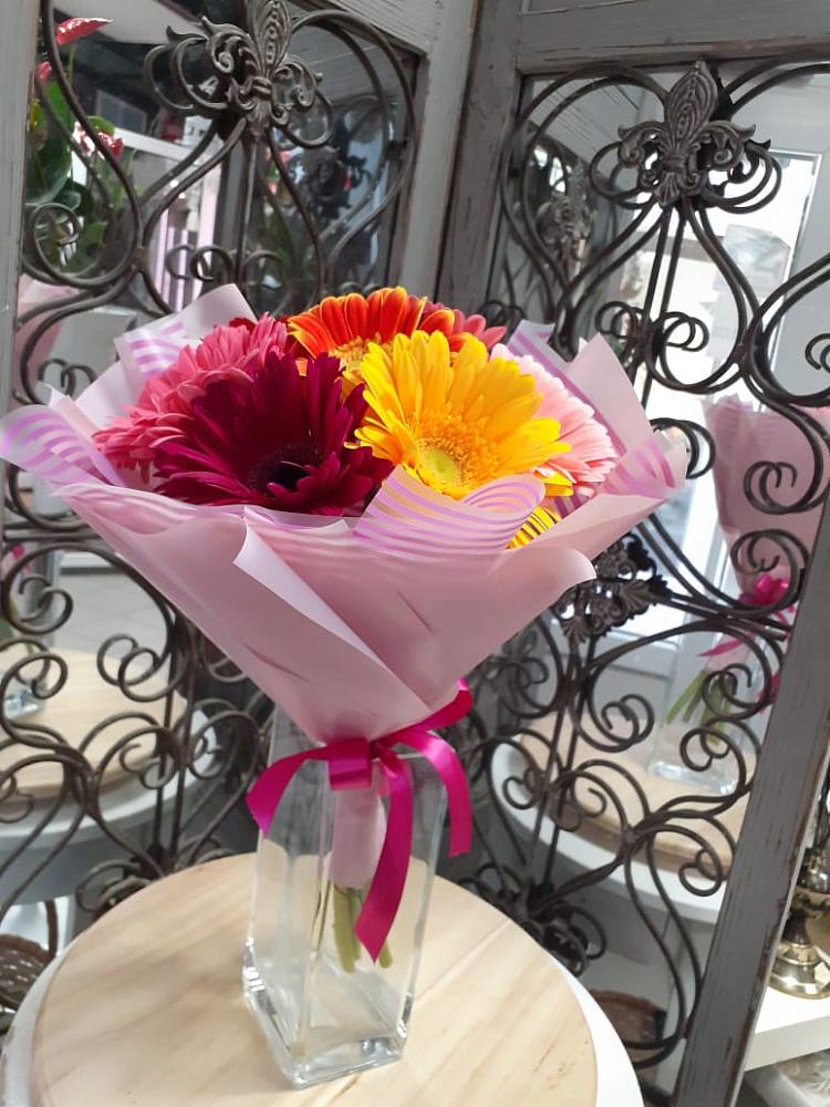 Букет цветов из: Герберы в Серове Свердловская область