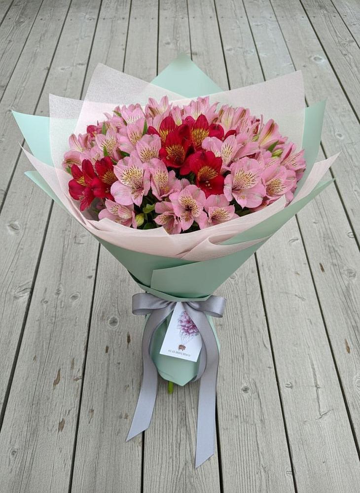 Букет цветов из: Альстромерии в Серове Свердловская область