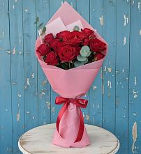 Букет цветов из:  Розы в Серове Свердловская область