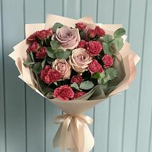 Букет цветов из:  Гвоздики и Розы в Серове Свердловская область