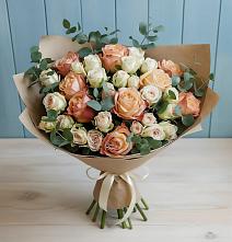 Букет цветов из:  Альстромерии и Розы в Серове Свердловская область