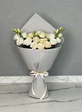 Букет цветов из:  Розы и Лизиантусы в Серове Свердловская область